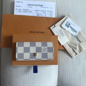 Louis Vuitton 4 Key holder in Damier Azur